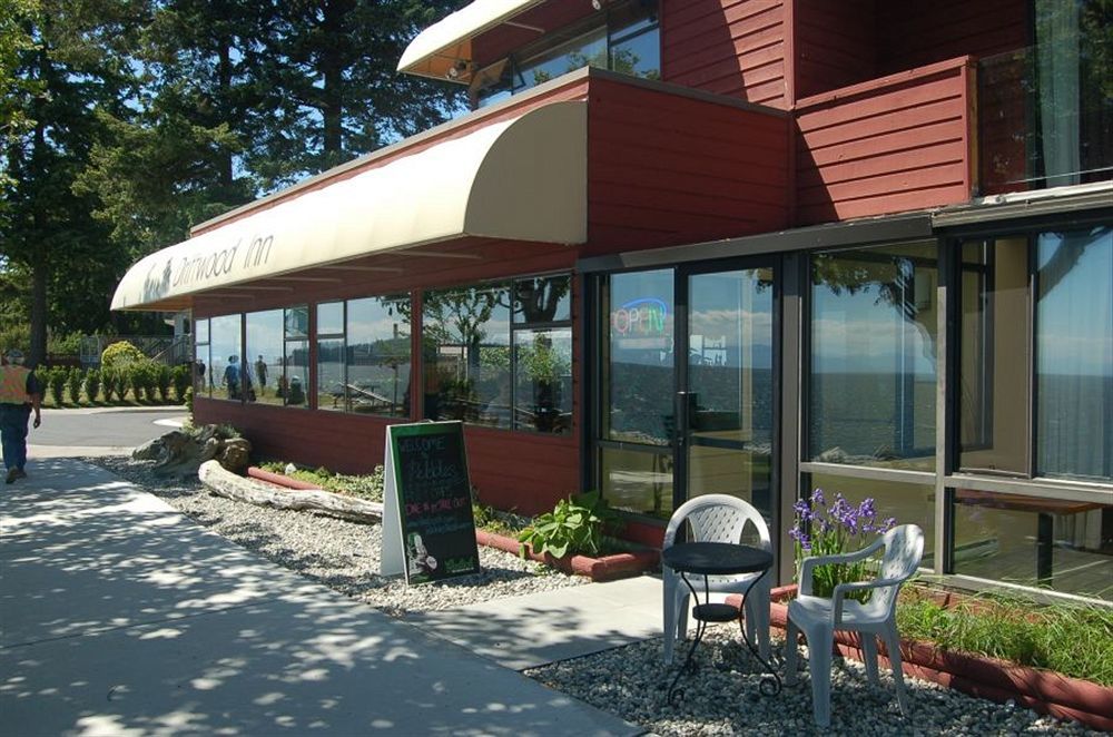 Driftwood Inn Сешелт Екстериор снимка