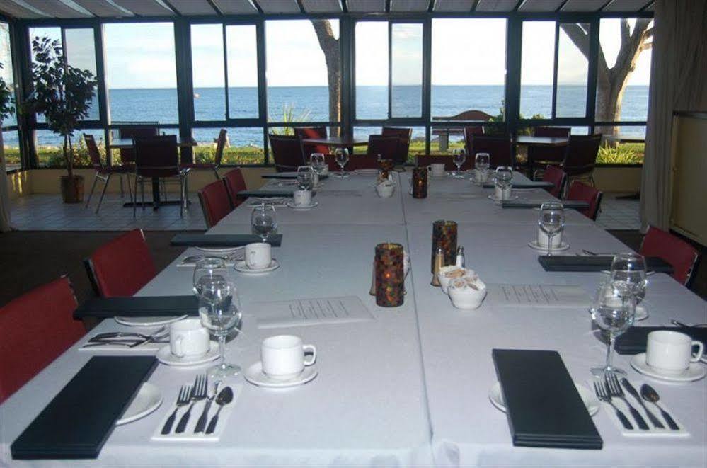 Driftwood Inn Сешелт Екстериор снимка